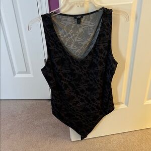 Women's Black Patterned Top